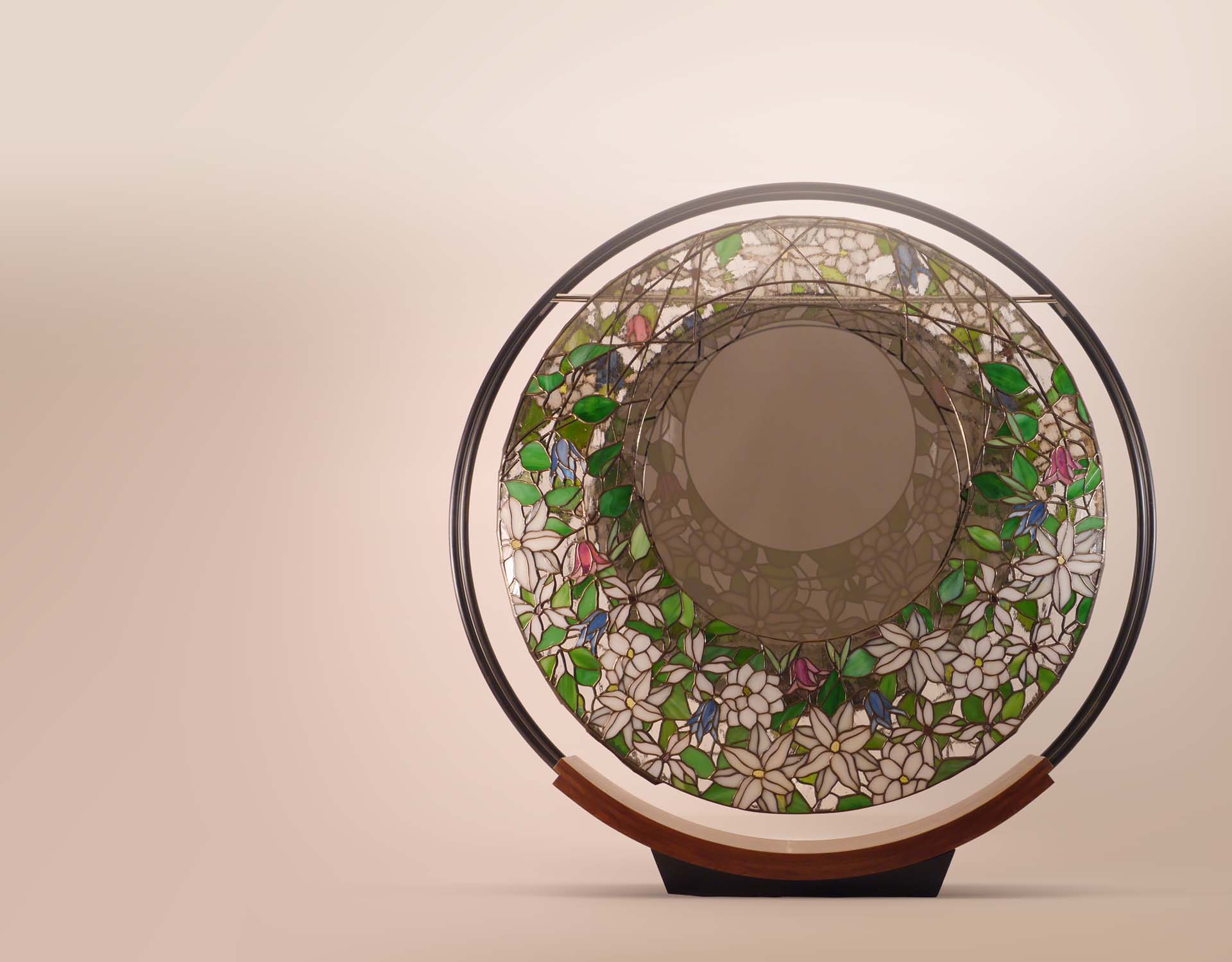 TOMOYA IMASUStained Glass